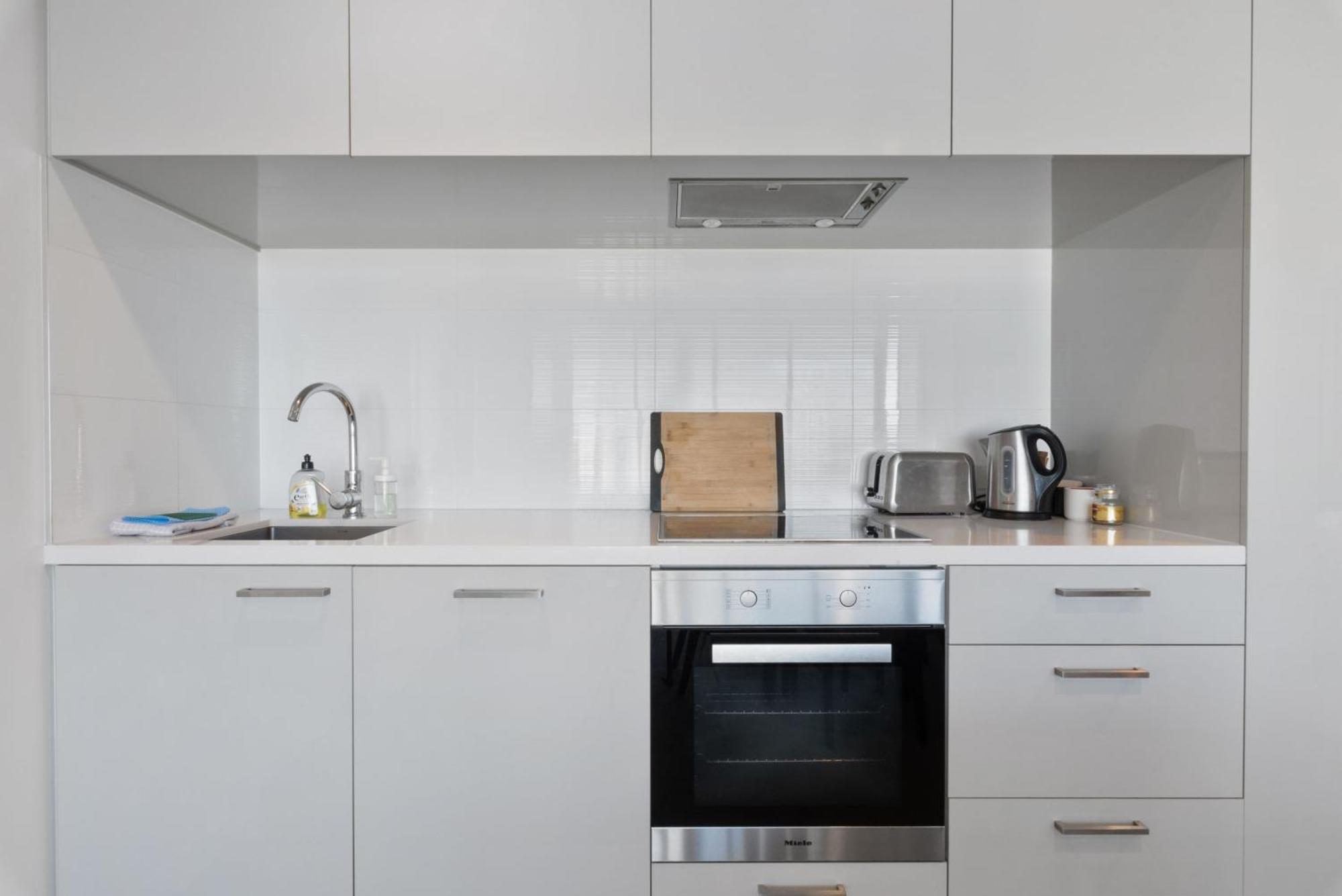 Hearty Milton Apartments Брисбен Экстерьер фото